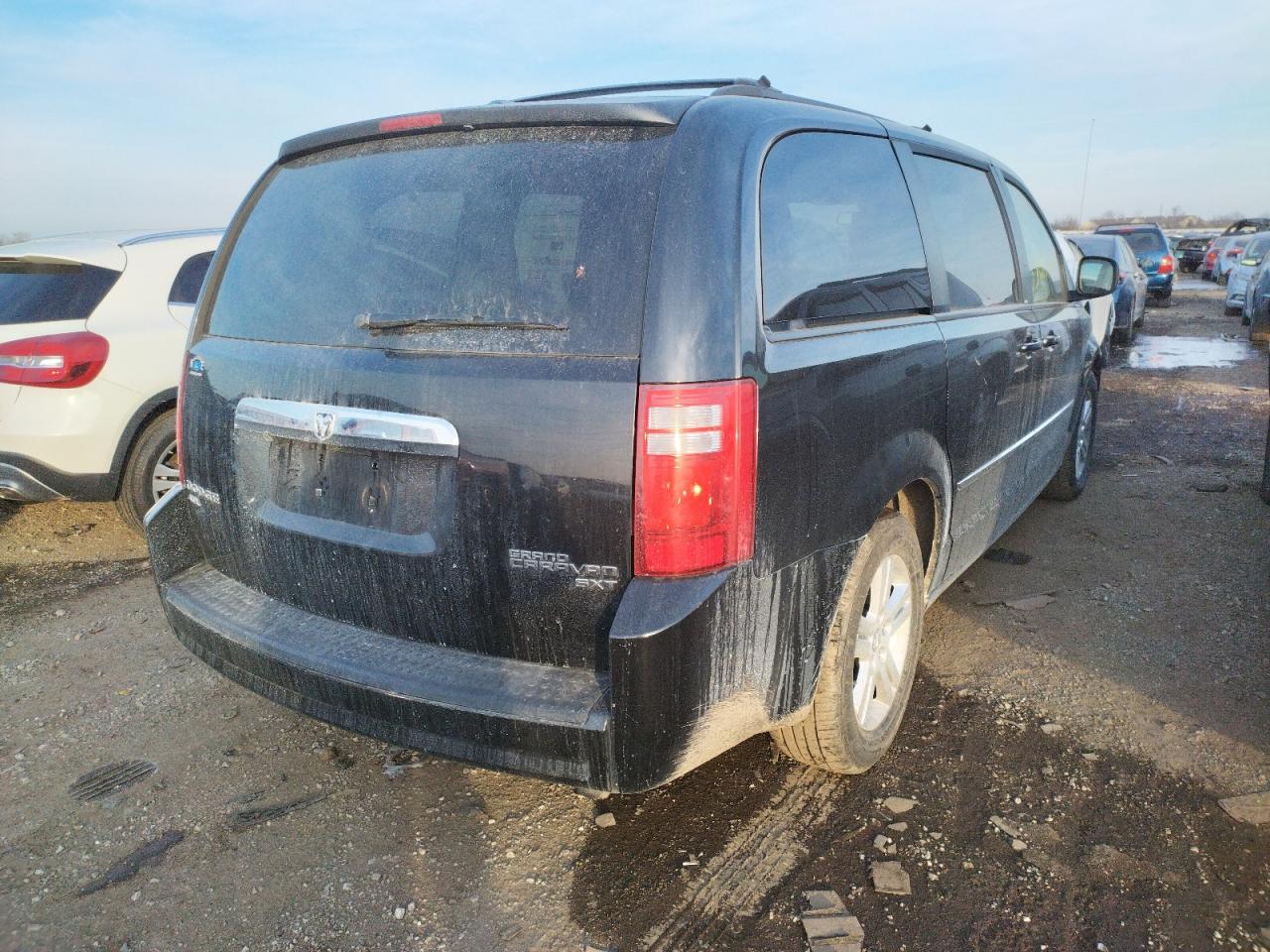 Photo 4 from auction – 2010 DODGE GRAND CARA with VIN 2D4RN6DXXAR440465
