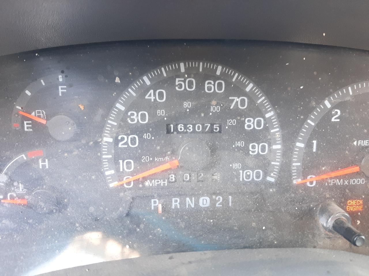 Photo 8 from auction – 1998 FORD EXPEDITION with VIN 1FMRU18W3WLA83422