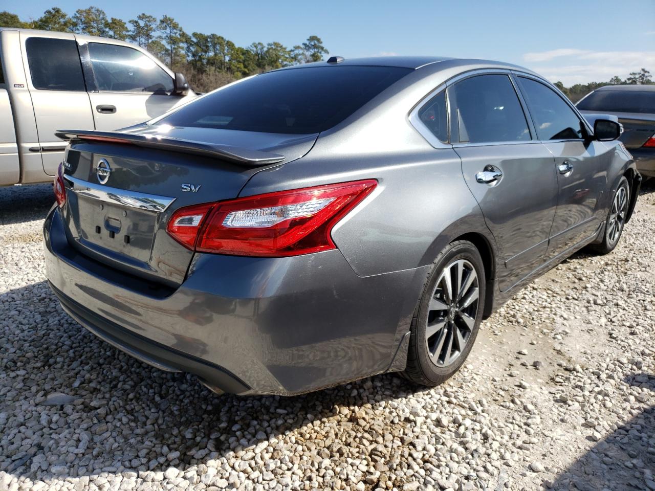 Photo 4 from auction – 2016 NISSAN ALTIMA 2.5 with VIN 1N4AL3AP8GC212457