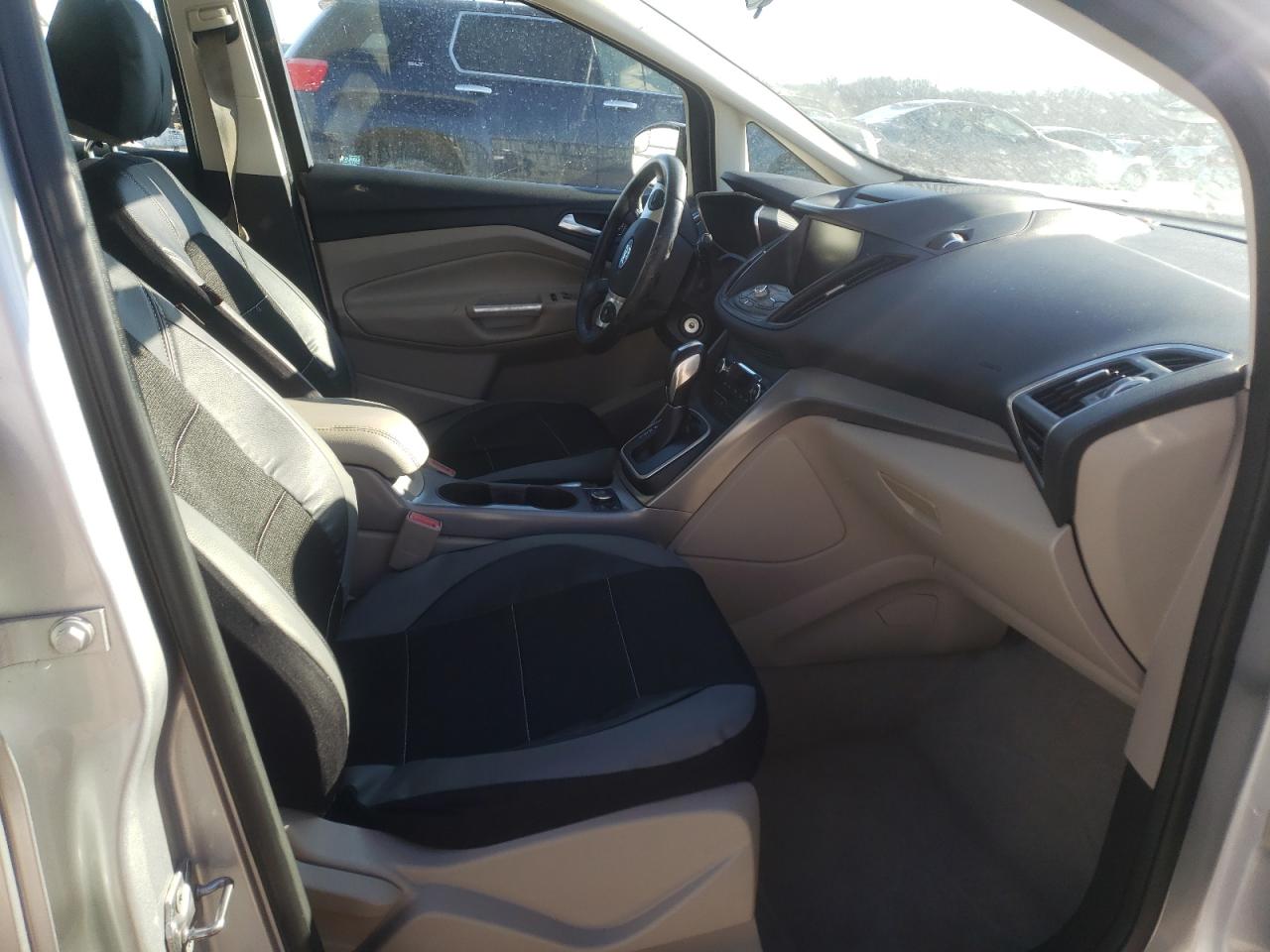 Photo 5 from auction – 2013 FORD C-MAX SE with VIN 1FADP5AU8DL504415