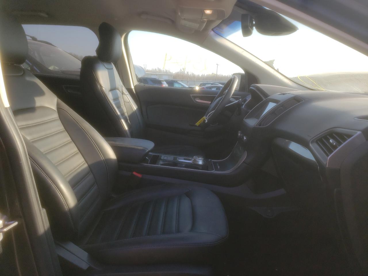 Photo 5 from auction – 2019 FORD EDGE SEL with VIN 2FMPK3J9XKBC15065