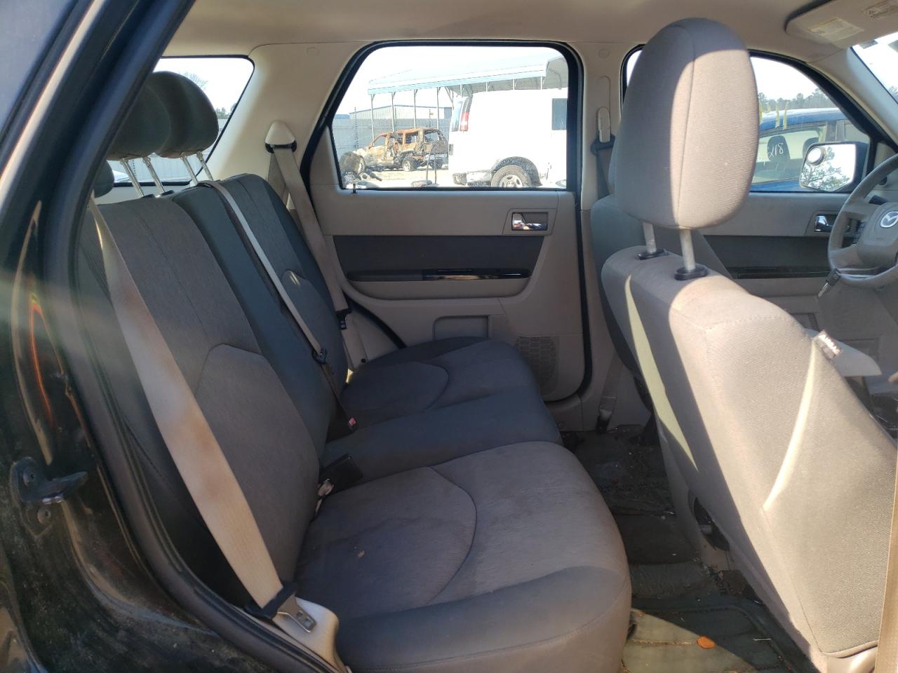 Photo 6 from auction – 2009 MAZDA TRIBUTE I with VIN 4F2CZ02719KM01121