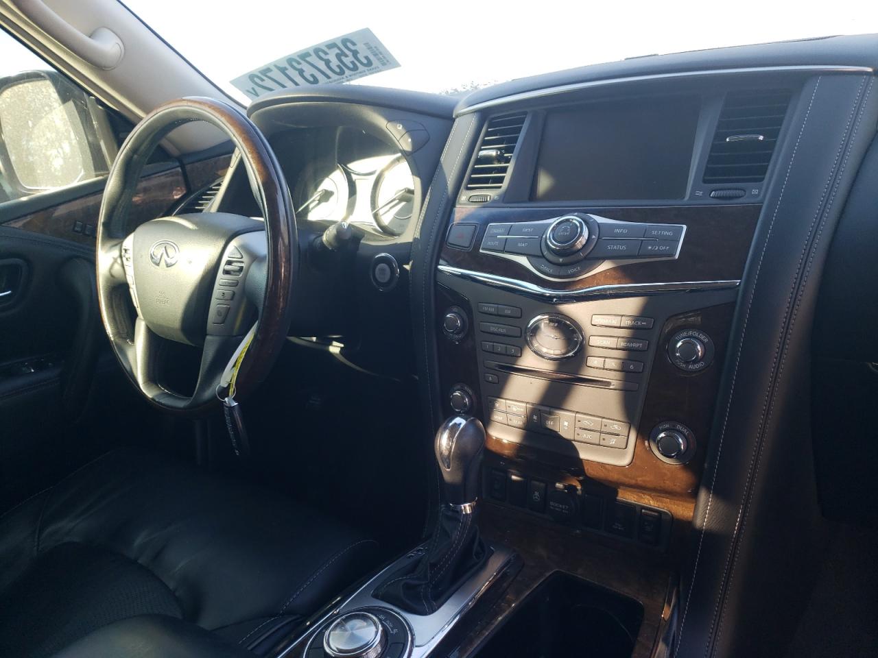 Photo 9 from auction – 2017 INFINITI QX80 BASE with VIN JN8AZ2NE7H9155229