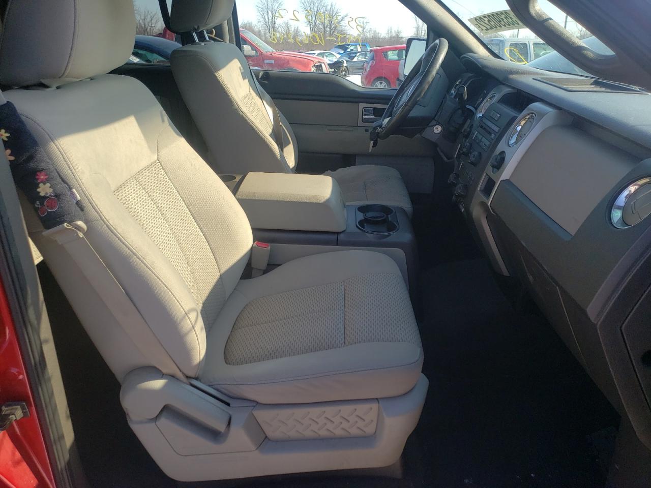 Photo 5 from auction – 2010 FORD F150 SUPER with VIN 1FTEW1E81AFC48331