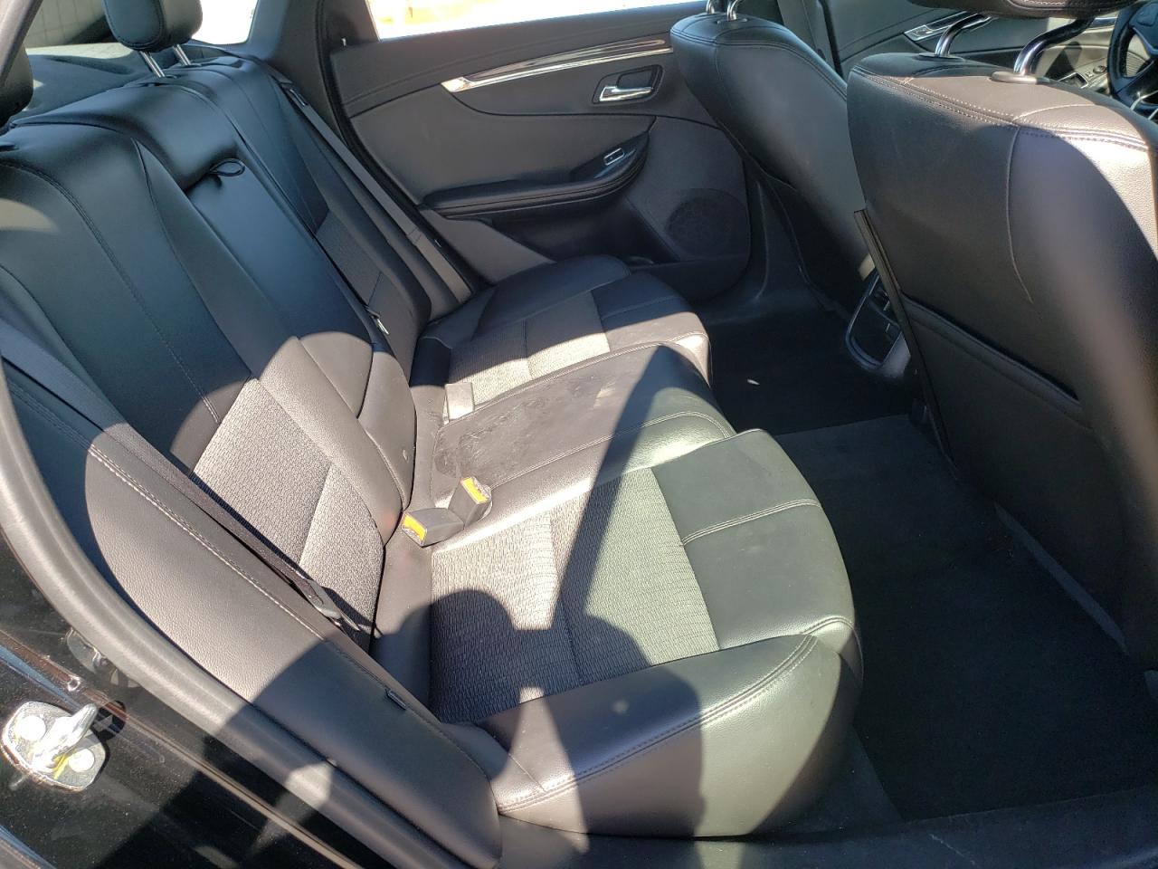 Photo 6 from auction – 2016 CHEVROLET IMPALA LT with VIN 2G1115S35G9160387