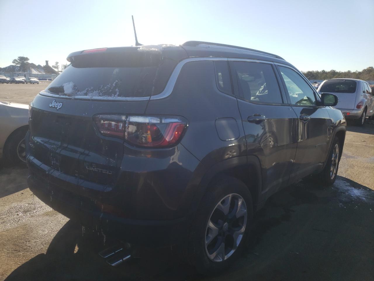 Photo 4 from auction – 2021 JEEP COMPASS LI with VIN 3C4NJDCB7MT568455