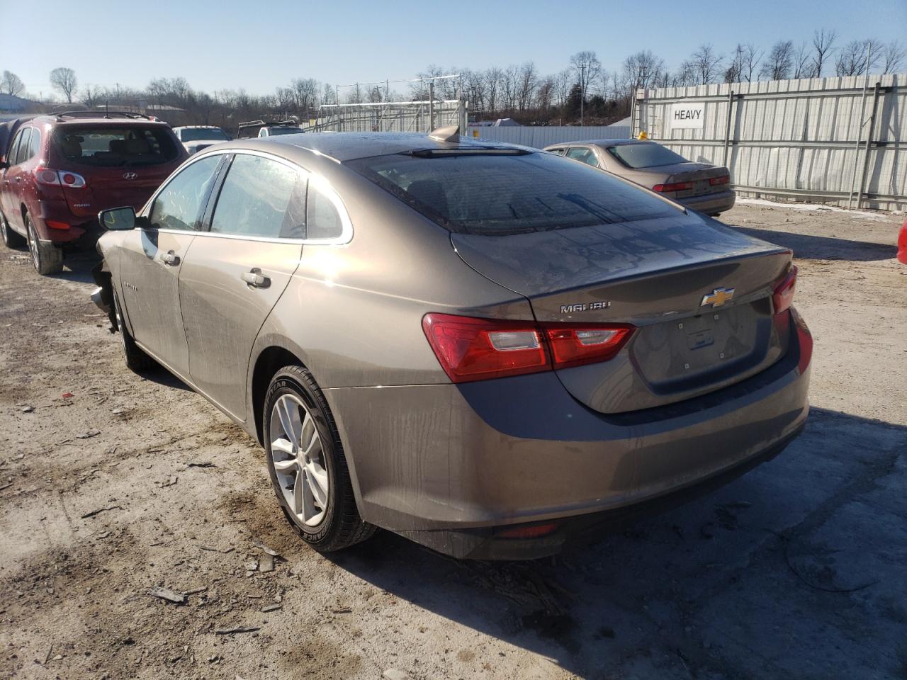 Photo 3 from auction – 2017 CHEVROLET MALIBU LT with VIN 1G1ZE5ST4HF243776