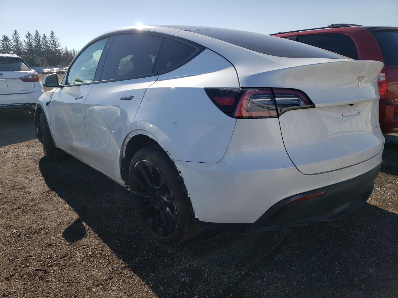 Photo 3 from auction – 2020 TESLA MODEL Y with VIN 5YJYGDEE3LF046230