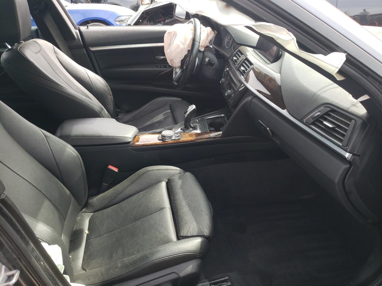 Photo 5 from auction – 2016 BMW 335 XIGT with VIN WBA3X9C56GD869626