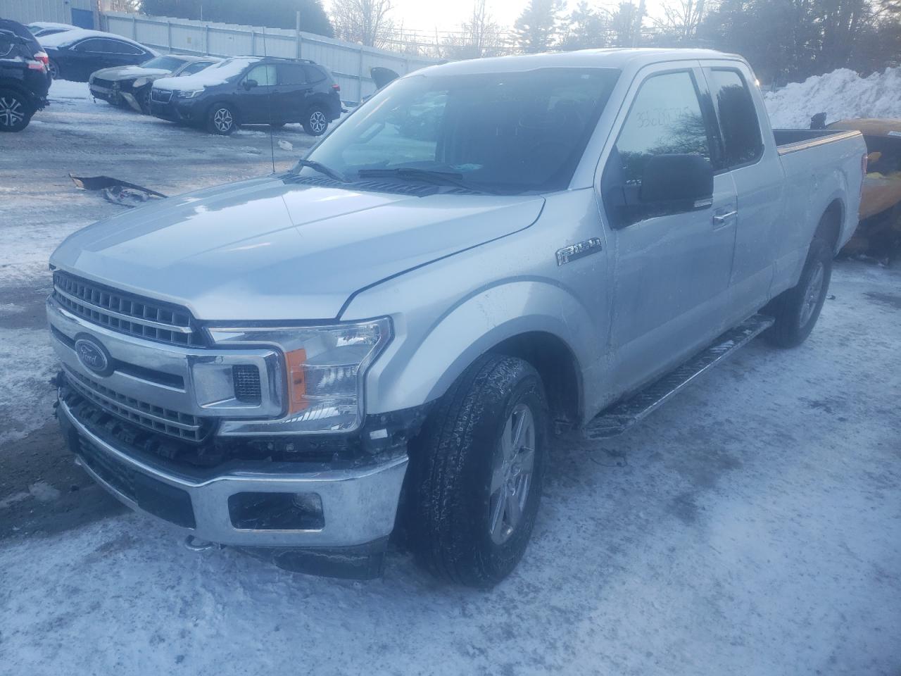 Photo 2 from auction – 2018 FORD F150 SUPER with VIN 1FTFX1E50JFA40187