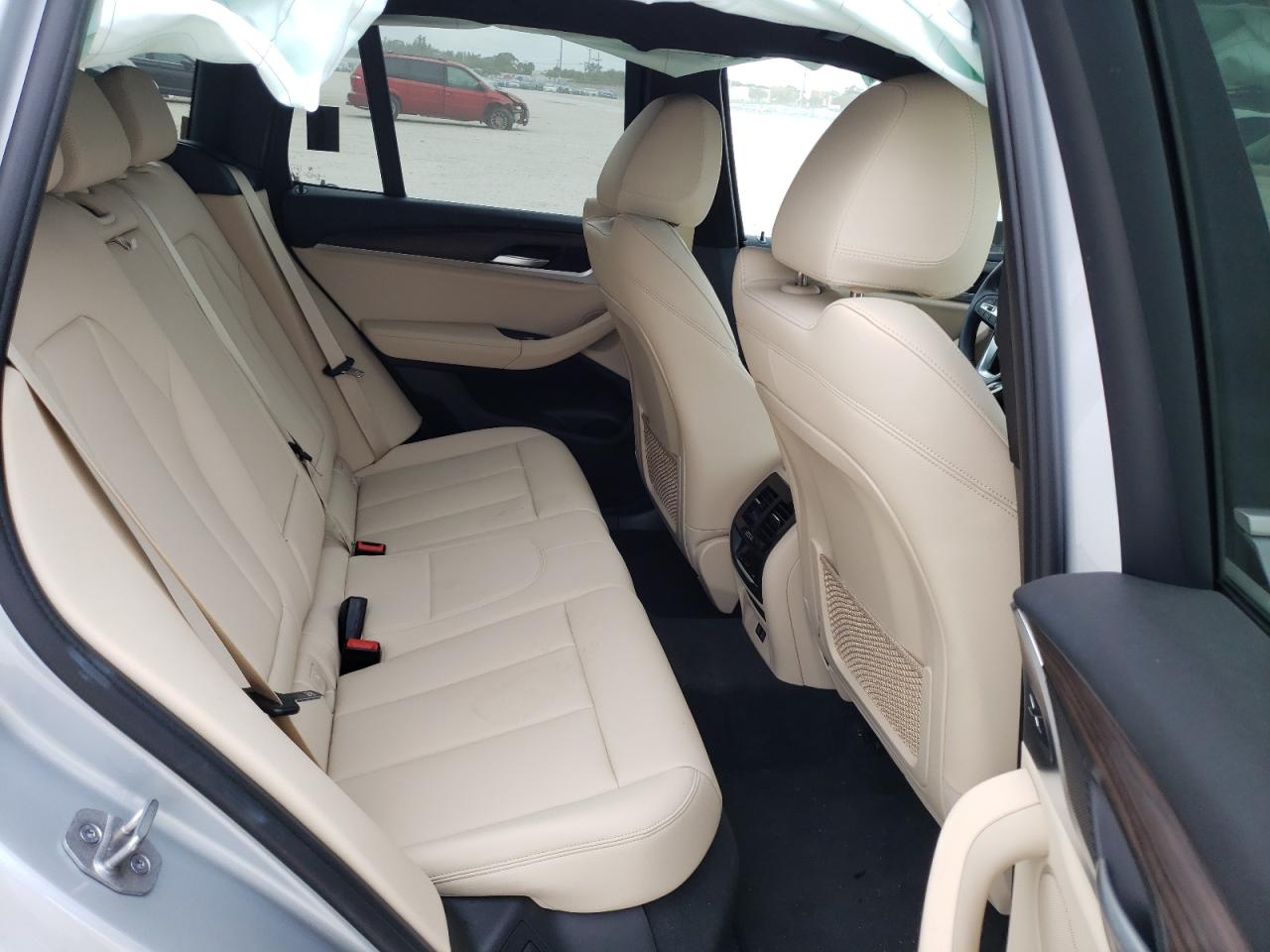 Photo 6 from auction – 2021 BMW X3 XDRIVE3 with VIN 5UXTS1C04M9H28643