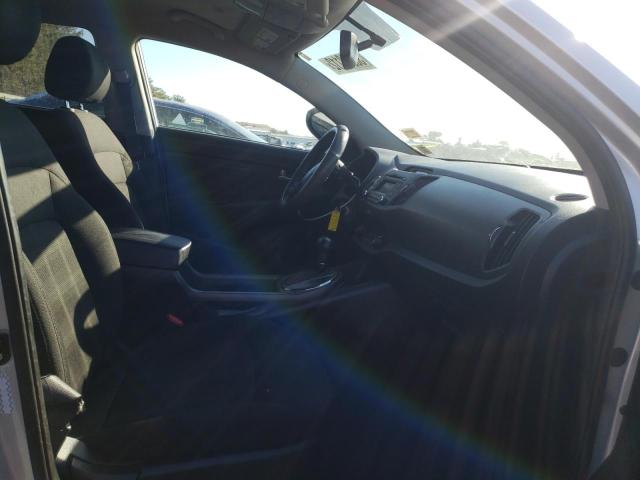 Photo 5 from auction – 2012 KIA SPORTAGE L with VIN KNDPBCA25C7227562
