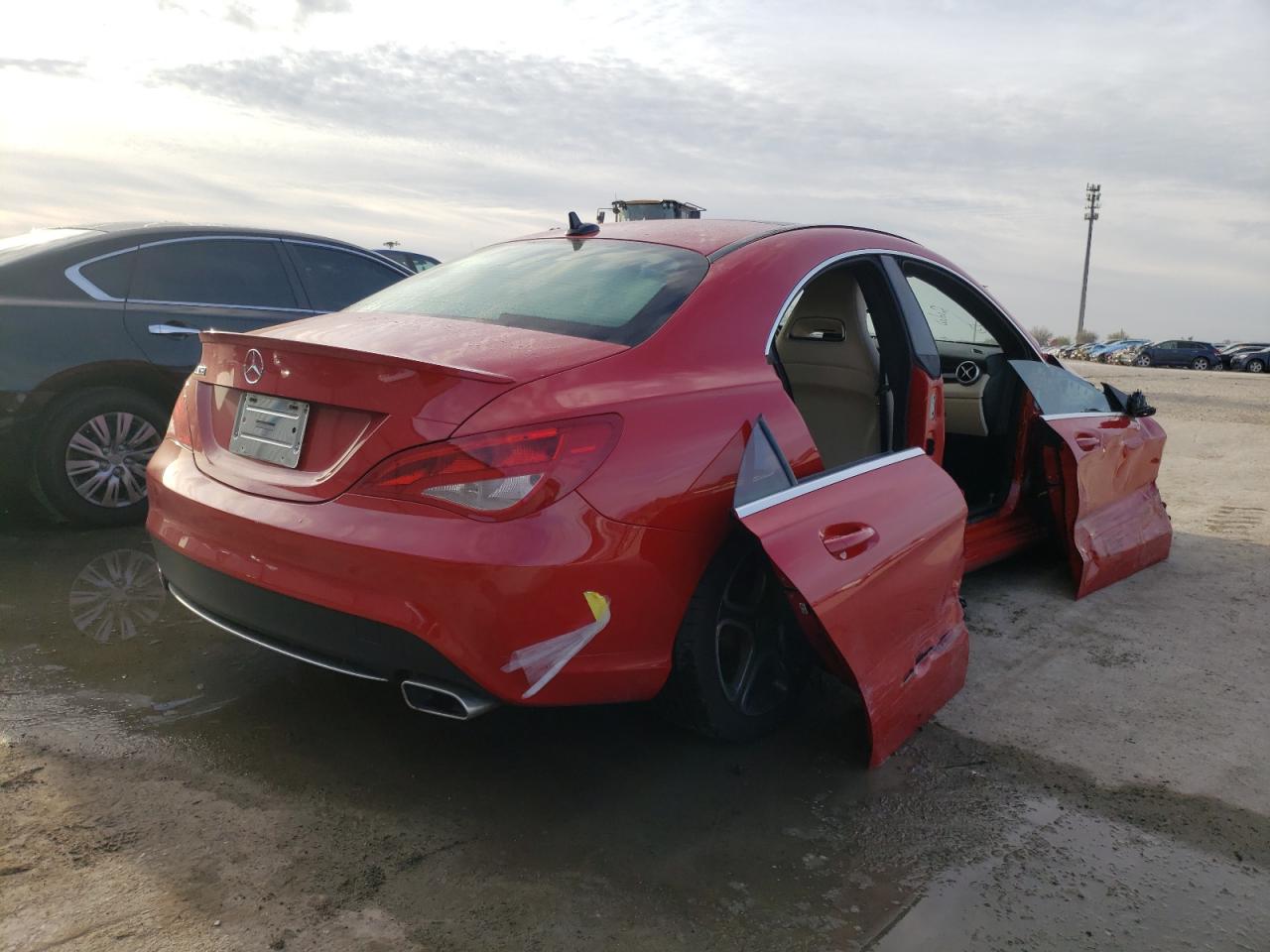 Photo 4 from auction – 2014 MERCEDES-BENZ CLA 250 with VIN WDDSJ4EB5EN065594
