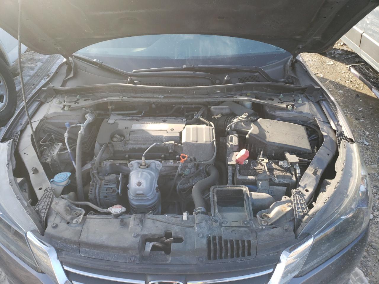 Photo 7 from auction – 2015 HONDA ACCORD EXL with VIN 1HGCR2F84FA107407