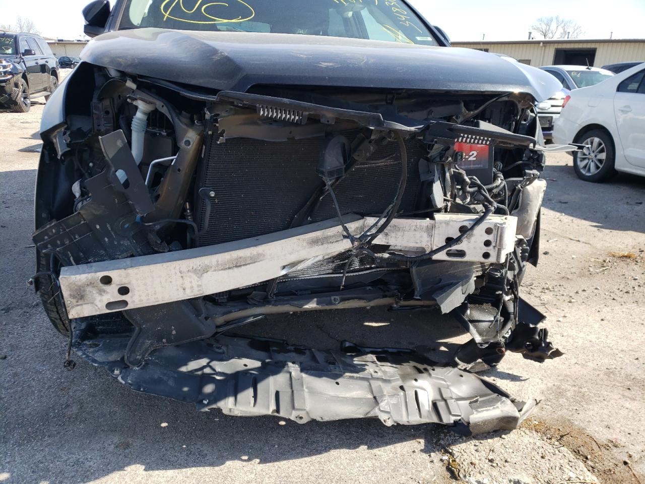 Photo 9 from auction – 2018 TOYOTA HIGHLANDER with VIN 5TDDZRFH8JS498763