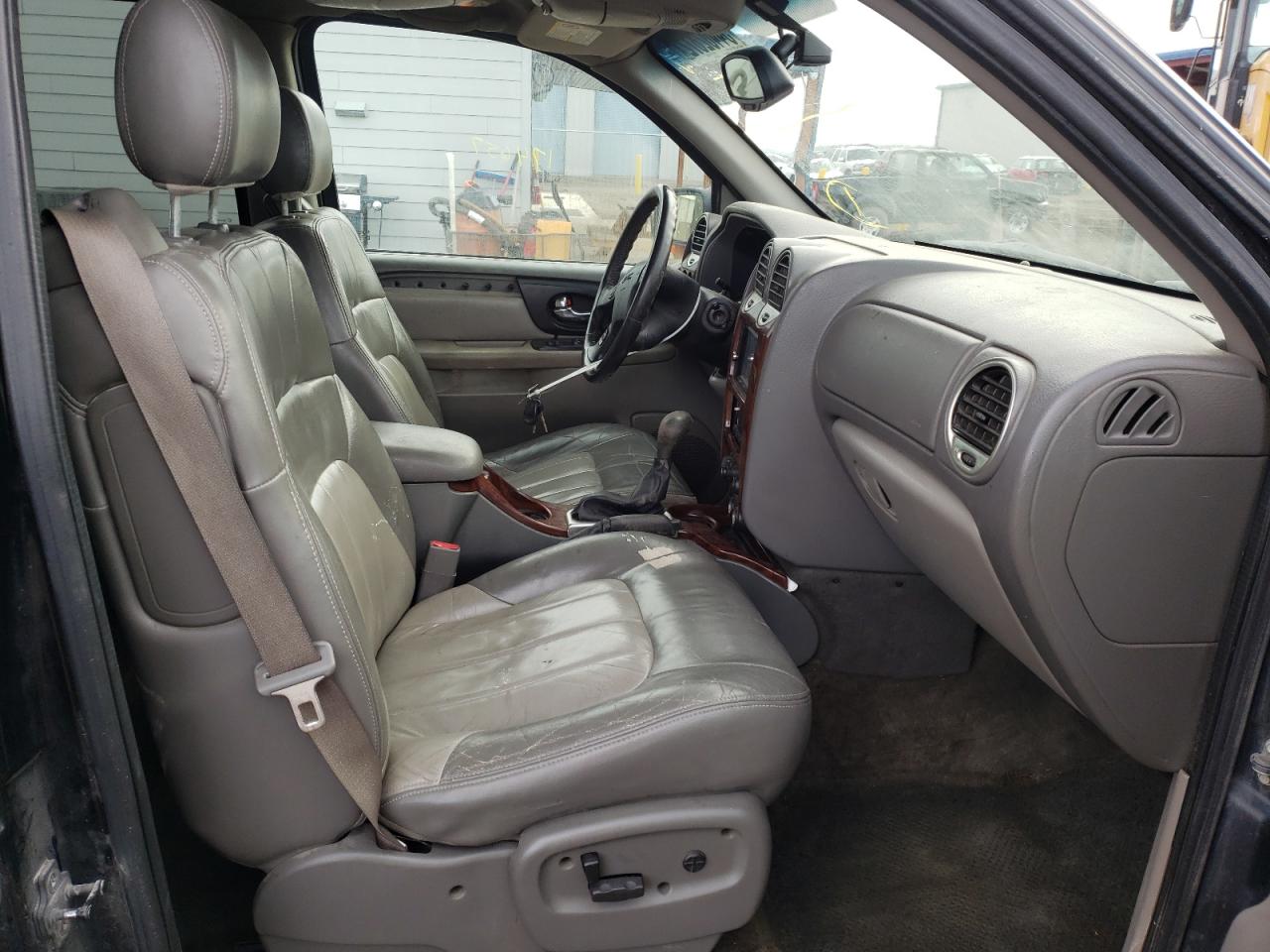 Photo 5 from auction – 2002 GMC ENVOY with VIN 1GKDT13S722152574