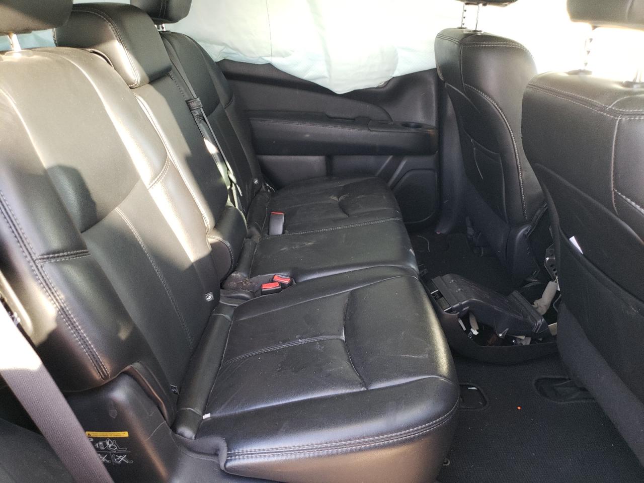 Photo 6 from auction – 2017 NISSAN PATHFINDER with VIN 5N1DR2MN3HC602356