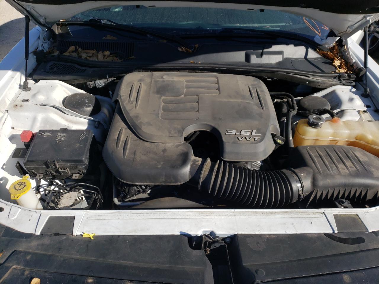 Photo 7 from auction – 2016 DODGE CHALLENGER with VIN 2C3CDZAGXGH245934