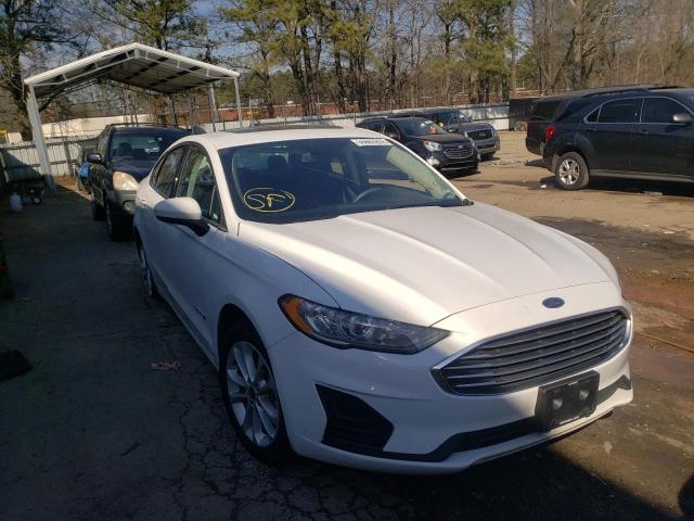 FORD FUSION SE 2019 with VIN 3FA6P0LU5KR120535 - Photo from auction