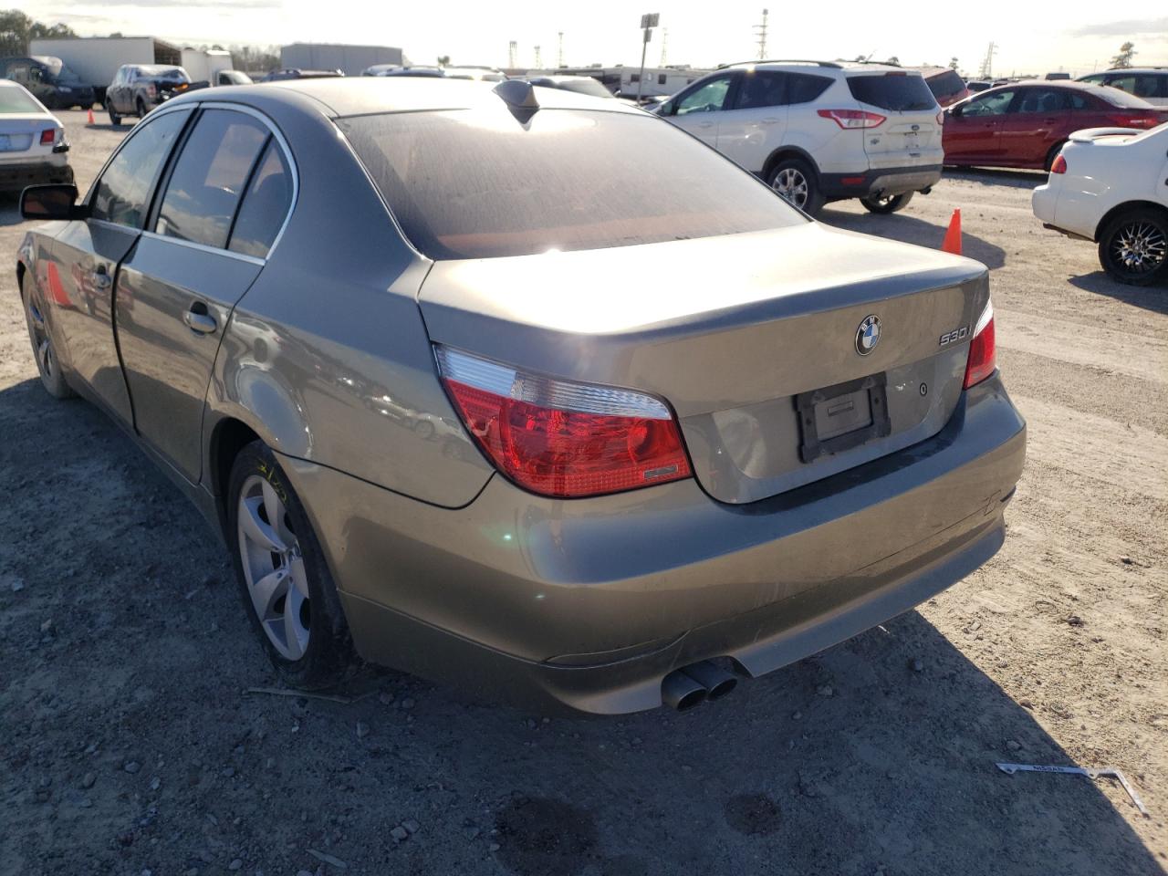 Photo 3 from auction – 2006 BMW 530 I with VIN WBANE73576CM39868