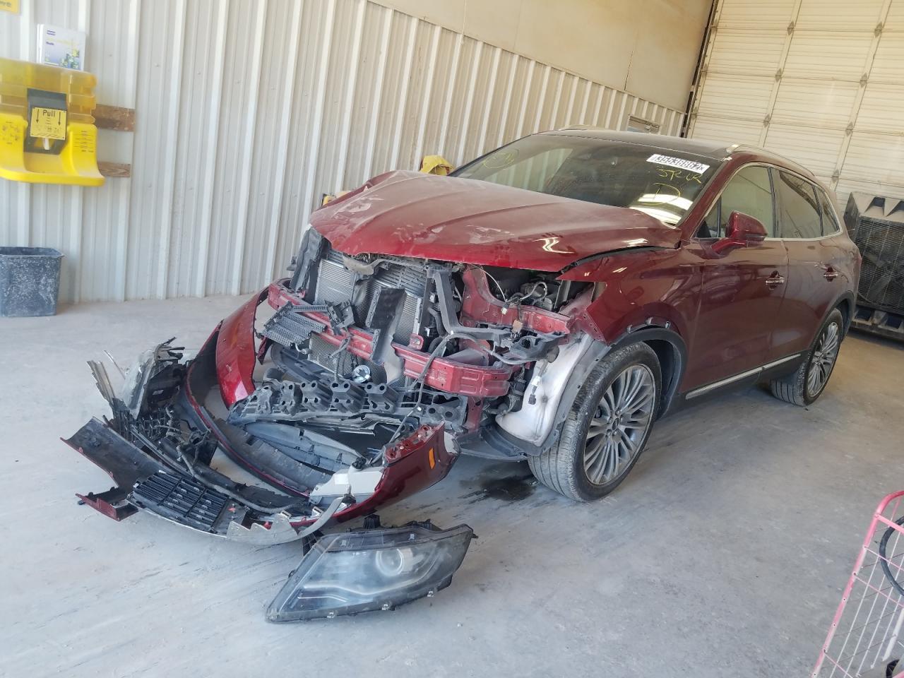 Photo 2 from auction – 2016 LINCOLN MKX RESERV with VIN 2LMPJ8LR4GBL57503