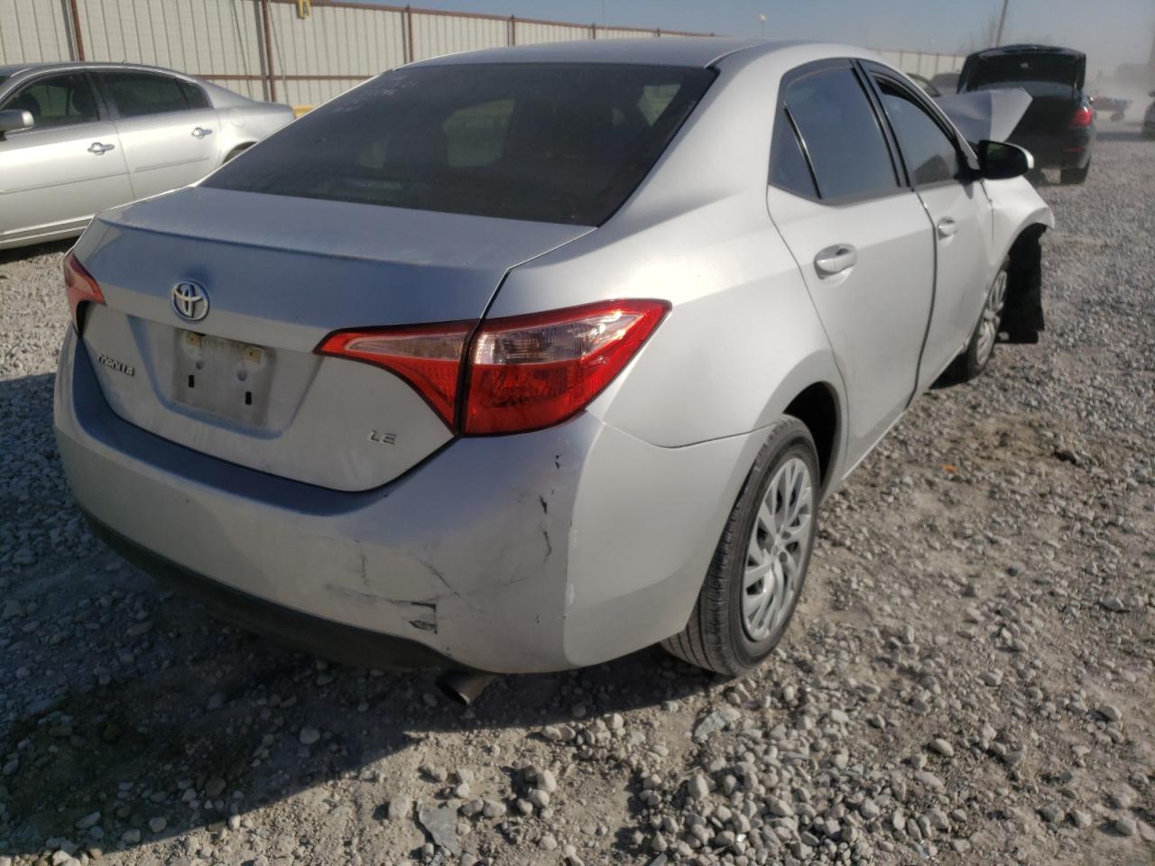 Photo 4 from auction – 2017 TOYOTA COROLLA L with VIN 5YFBURHE8HP682967