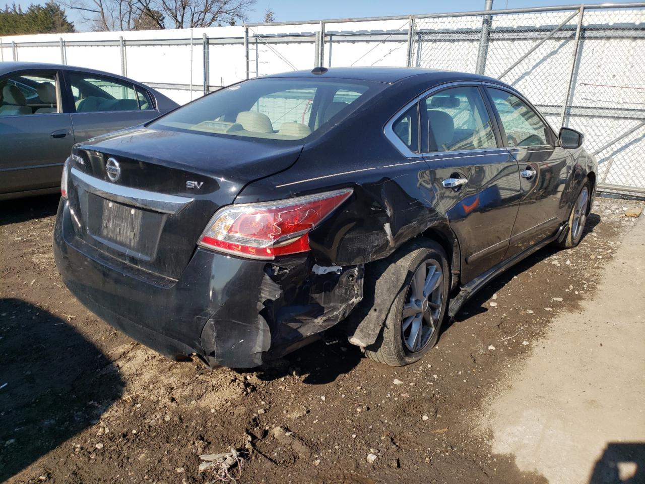 Photo 4 from auction – 2015 NISSAN ALTIMA 2.5 with VIN 1N4AL3AP8FC583424