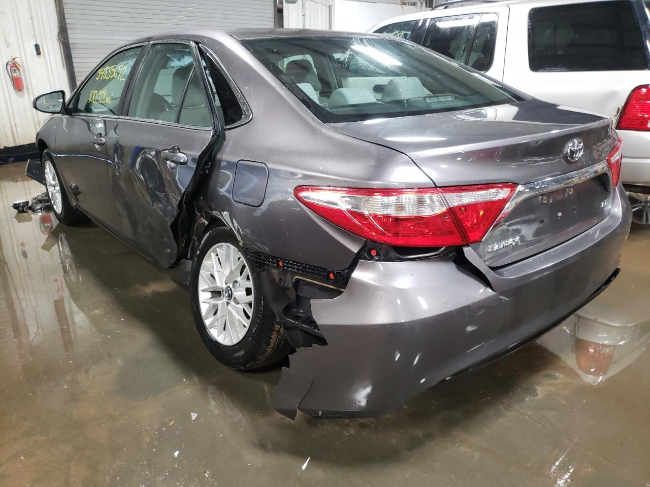 Photo 3 from auction – 2016 TOYOTA CAMRY LE with VIN 4T1BF1FK1GU211423