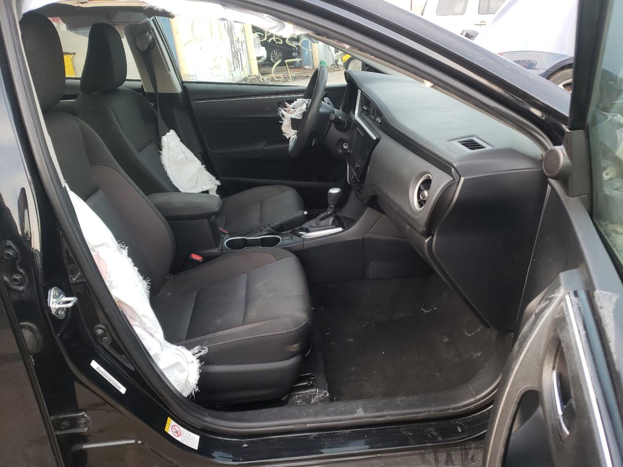 Photo 5 from auction – 2018 TOYOTA COROLLA L with VIN 2T1BURHE7JC974020