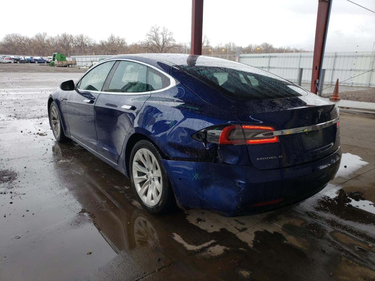 Photo 3 from auction – 2016 TESLA MODEL S with VIN 5YJSA1E25GF147500