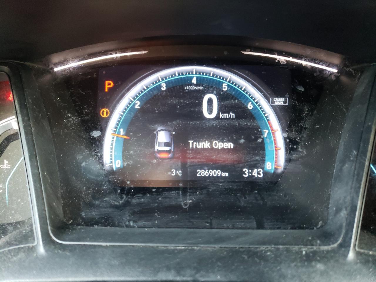 Photo 8 from auction – 2016 HONDA CIVIC LX with VIN 2HGFC2F57GH012606