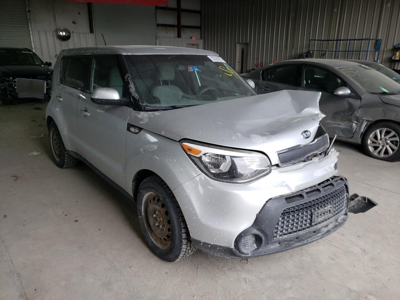 KIA SOUL 2014 with VIN KNDJN2A22E7717029 - Photo from auction
