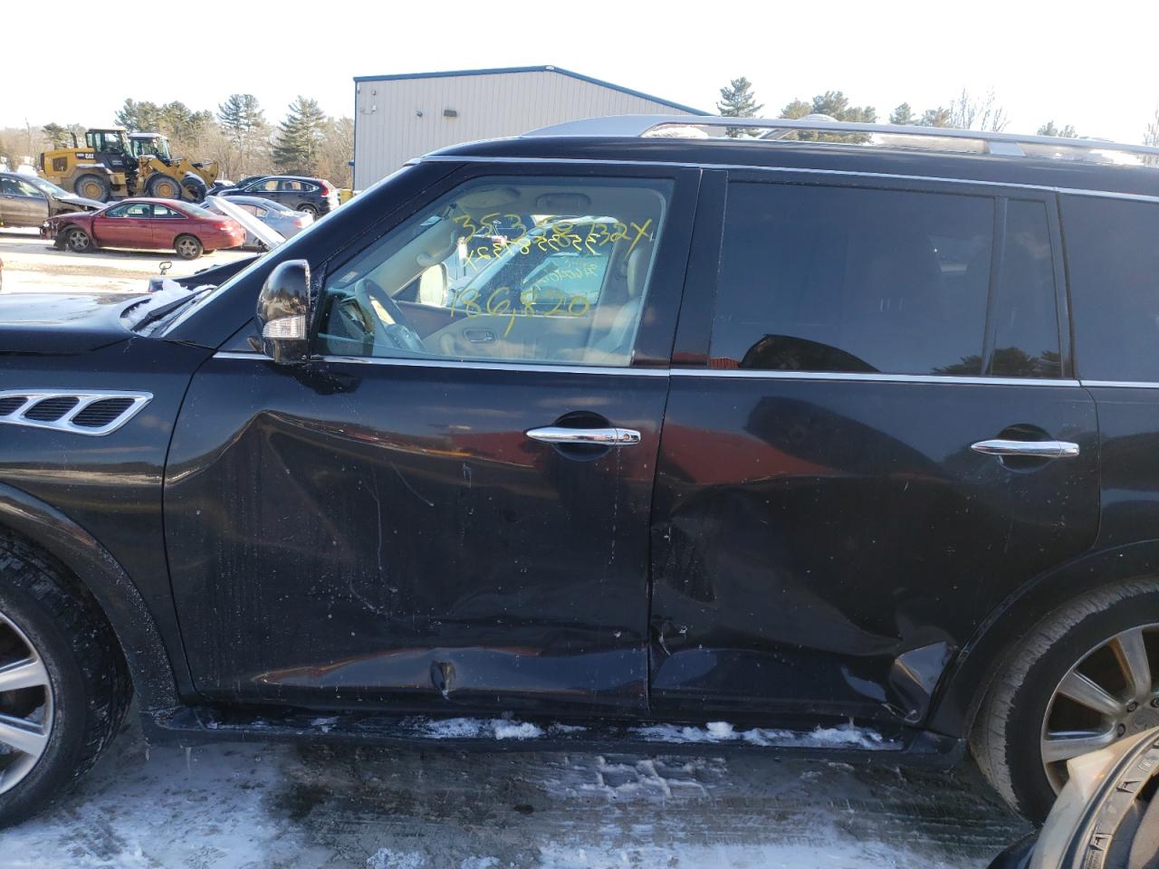 Photo 9 from auction – 2011 INFINITI QX56 with VIN JN8AZ2NC5B9302623