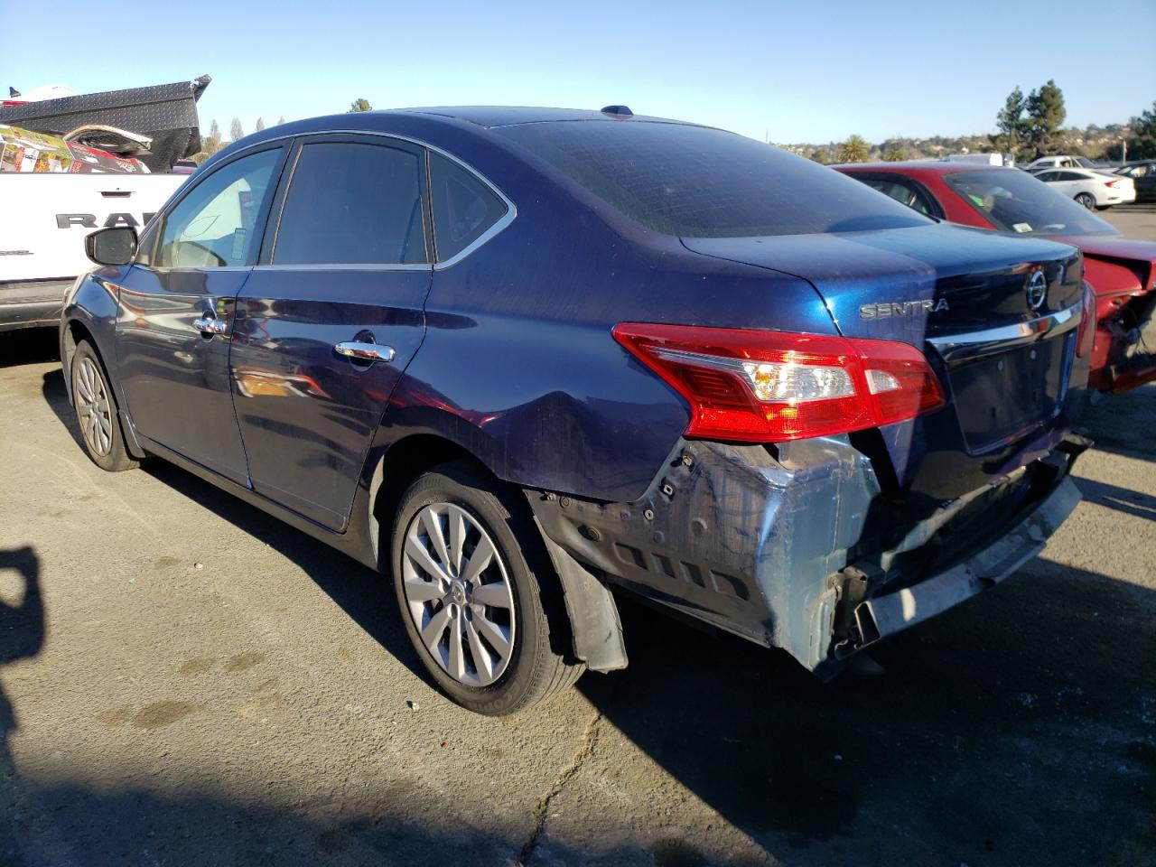 Photo 3 from auction – 2017 NISSAN SENTRA S with VIN 3N1AB7AP2HY209070