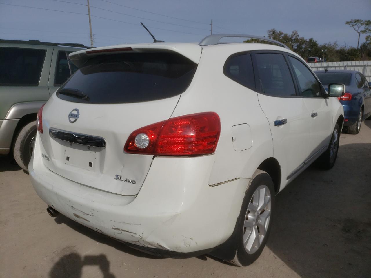Photo 4 from auction – 2011 NISSAN ROGUE S with VIN JN8AS5MV8BW291367