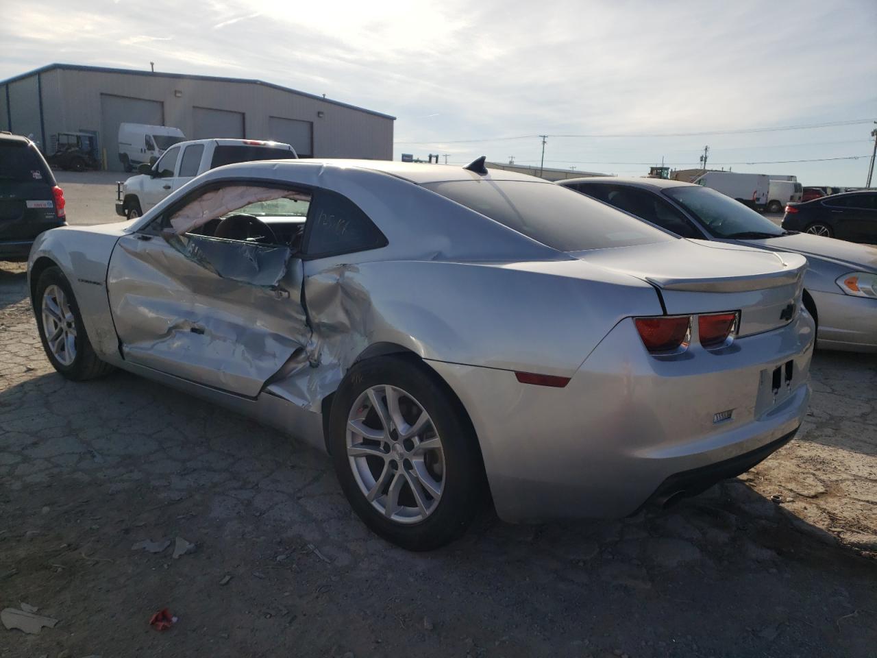 Фото 3 с аукциона – 2012 CHEVROLET CAMARO LS с VIN 2G1FA1E36C9154702
