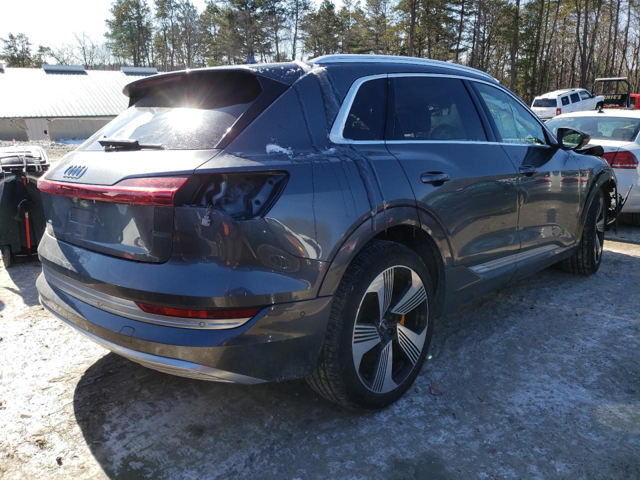 Photo 4 from auction – 2019 AUDI E-TRON PRE with VIN WA1VAAGE9KB006052