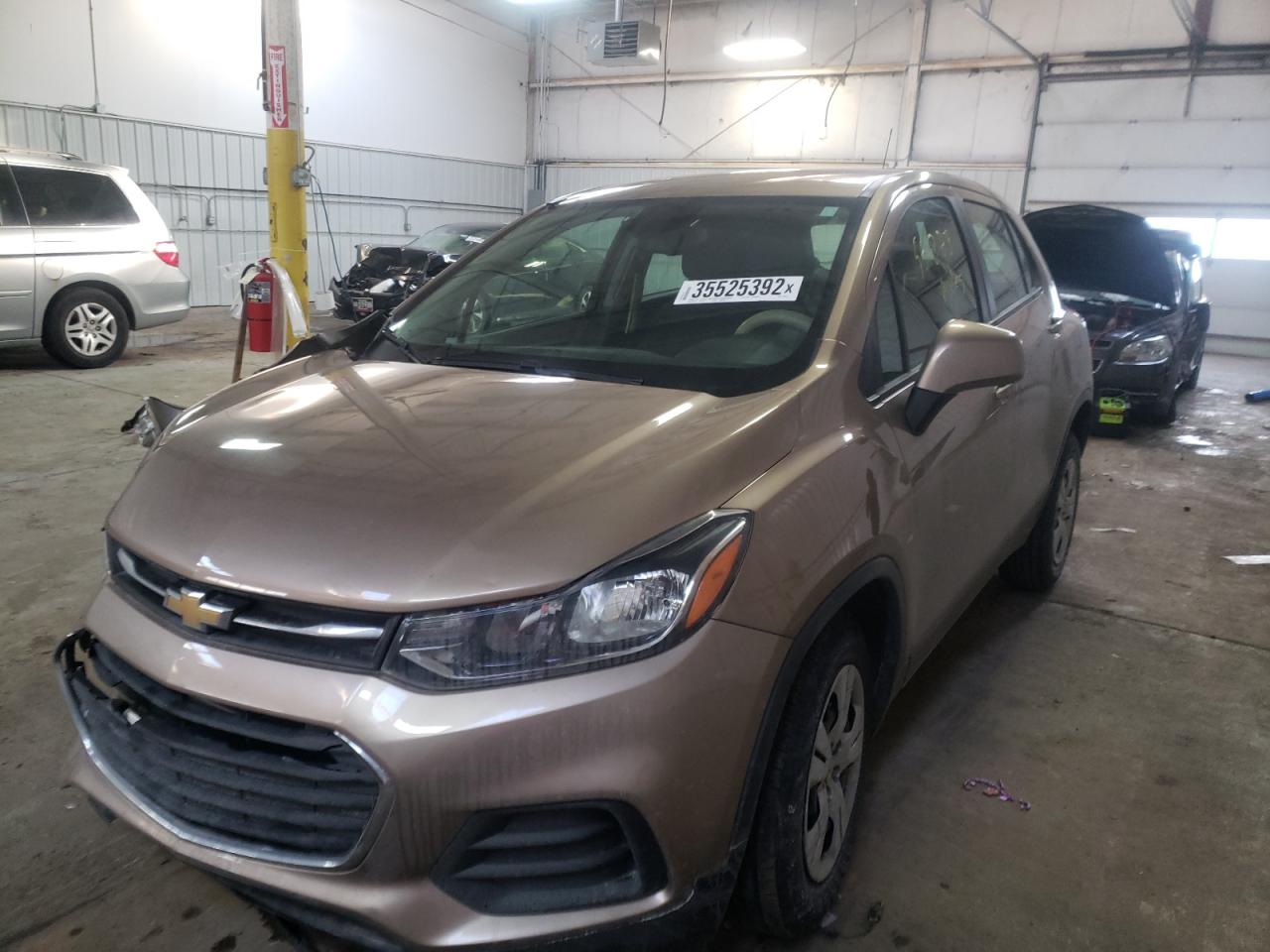 Photo 2 from auction – 2018 CHEVROLET TRAX LS with VIN 3GNCJKSB9JL219278