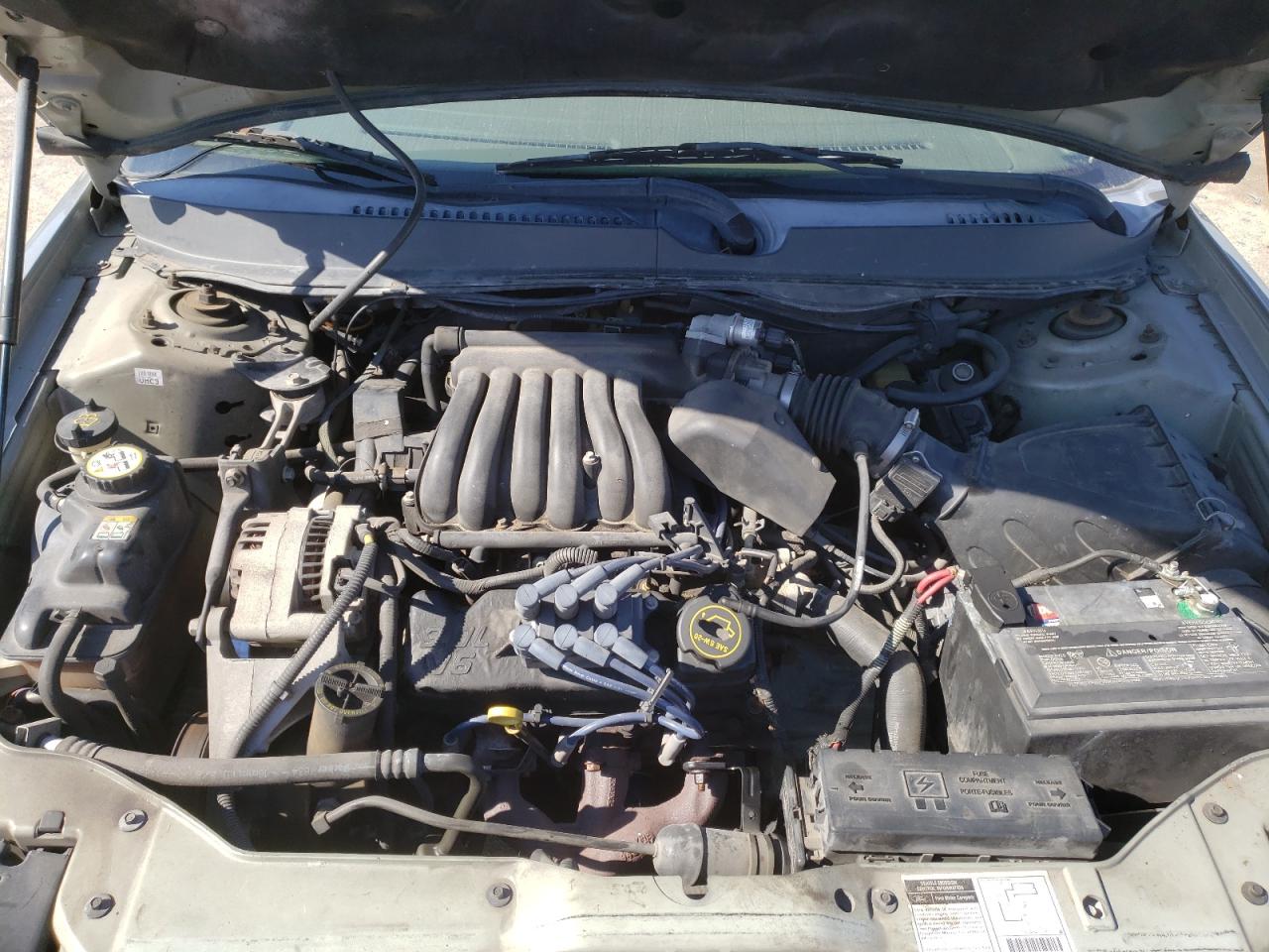 Photo 7 from auction – 2001 FORD TAURUS SES with VIN 1FAFP55U31A173849