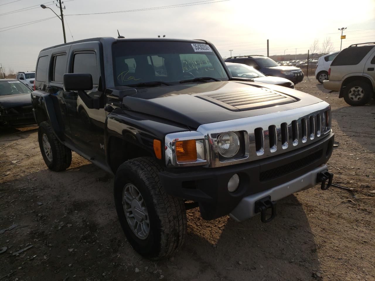 HUMMER H3 2009 with VIN 5GTEN13E098118318 - Photo from auction