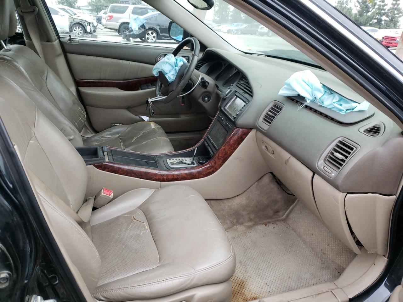Photo 5 from auction – 2002 ACURA 3.2TL TYPE with VIN 19UUA56952A044012