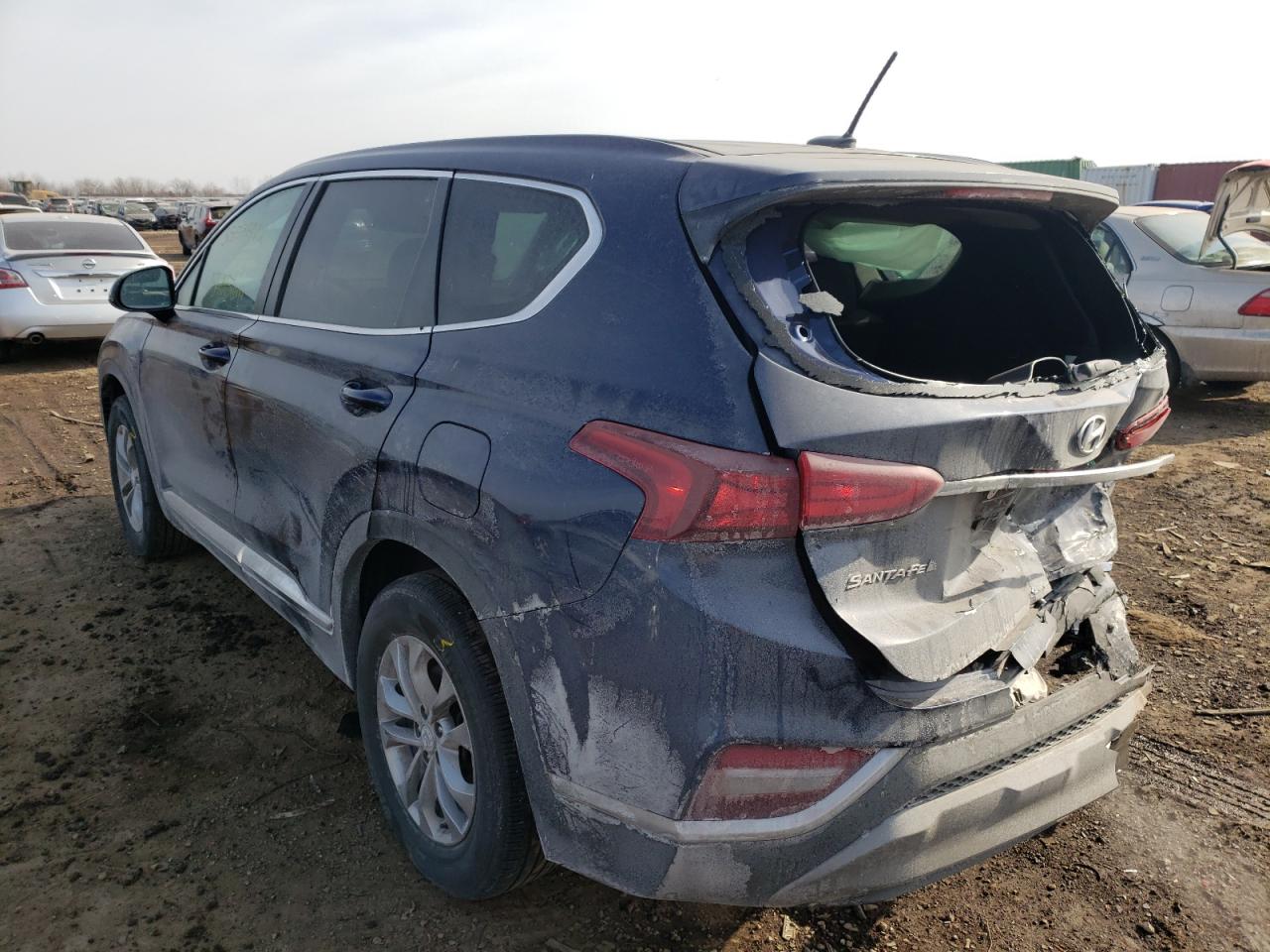 Photo 3 from auction – 2019 HYUNDAI SANTA FE S with VIN 5NMS2CAD3KH118374