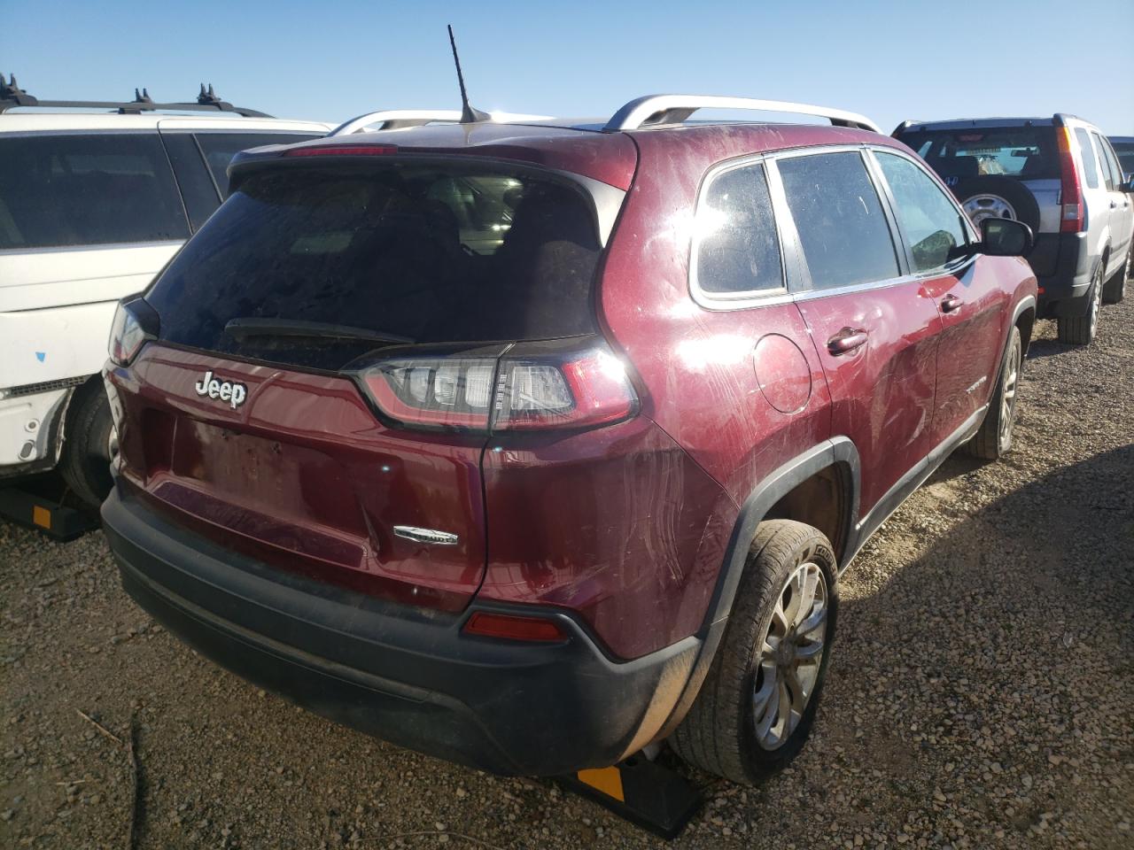 Photo 4 from auction – 2019 JEEP CHEROKEE L with VIN 1C4PJLCB0KD242518