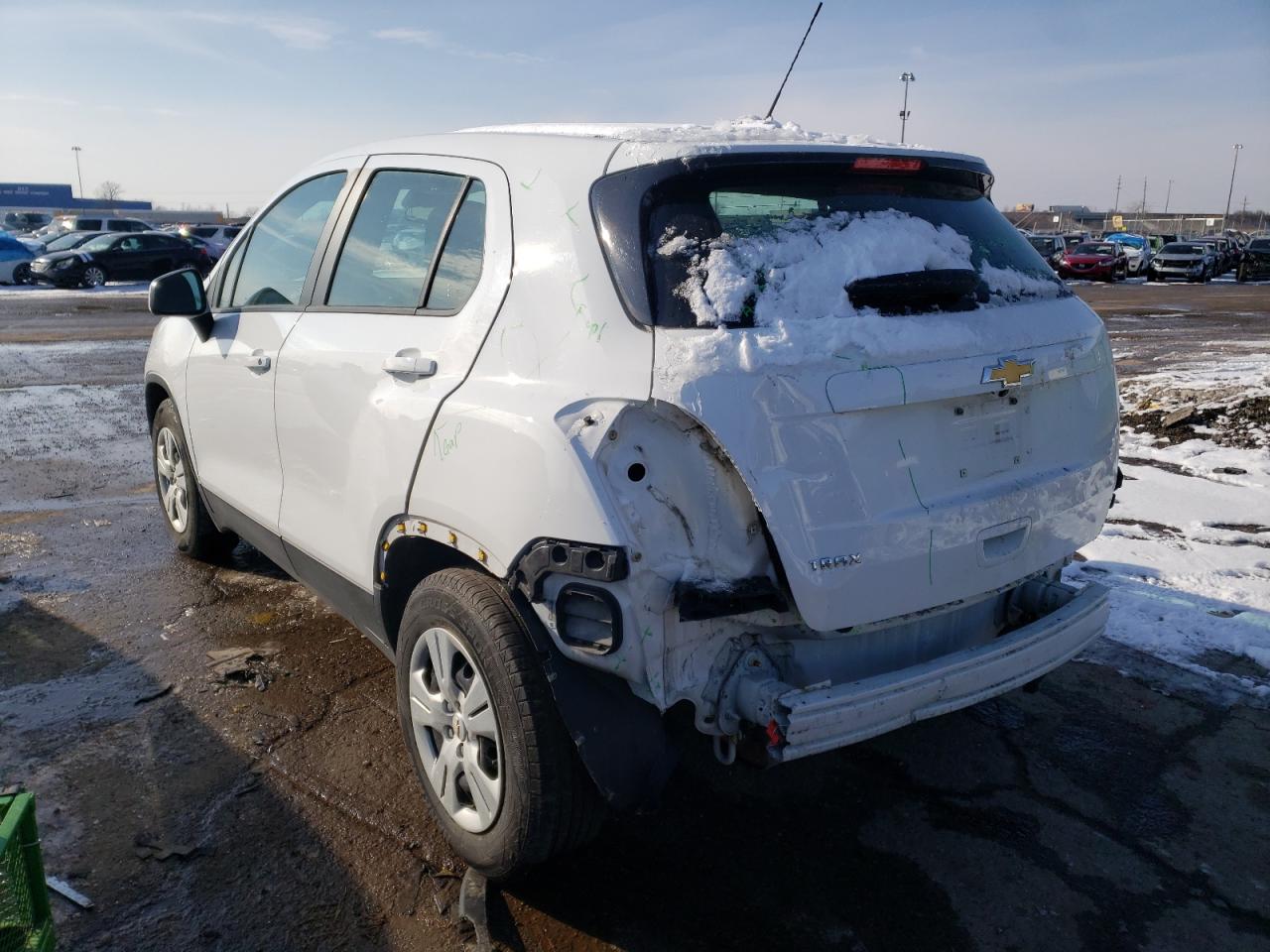Photo 3 from auction – 2017 CHEVROLET TRAX LS with VIN KL7CJKSBXHB165765