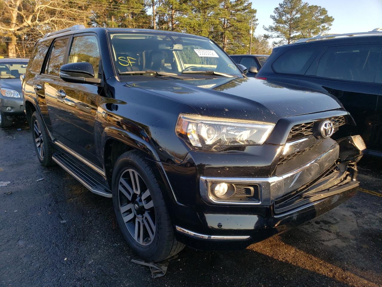 TOYOTA 4RUNNER SR 2015 with VIN JTEZU5JR8F5095162 - Photo from auction