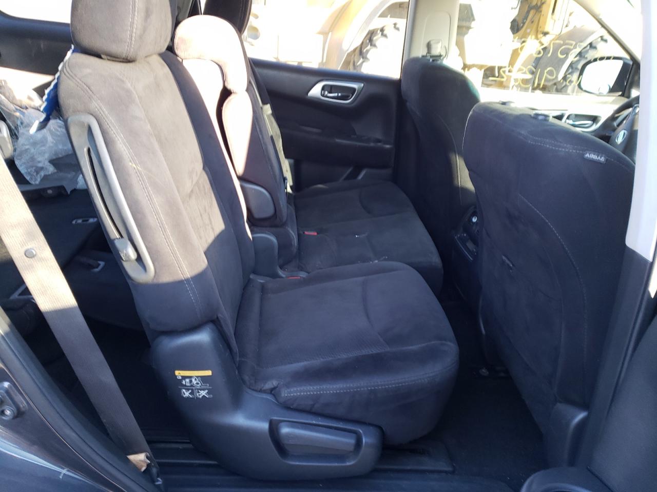 Photo 6 from auction – 2014 NISSAN PATHFINDER with VIN 5N1AR2MM6EC724389