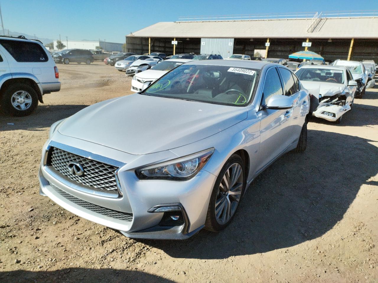 Photo 2 from auction – 2018 INFINITI Q50 LUXE with VIN JN1EV7AP1JM362427