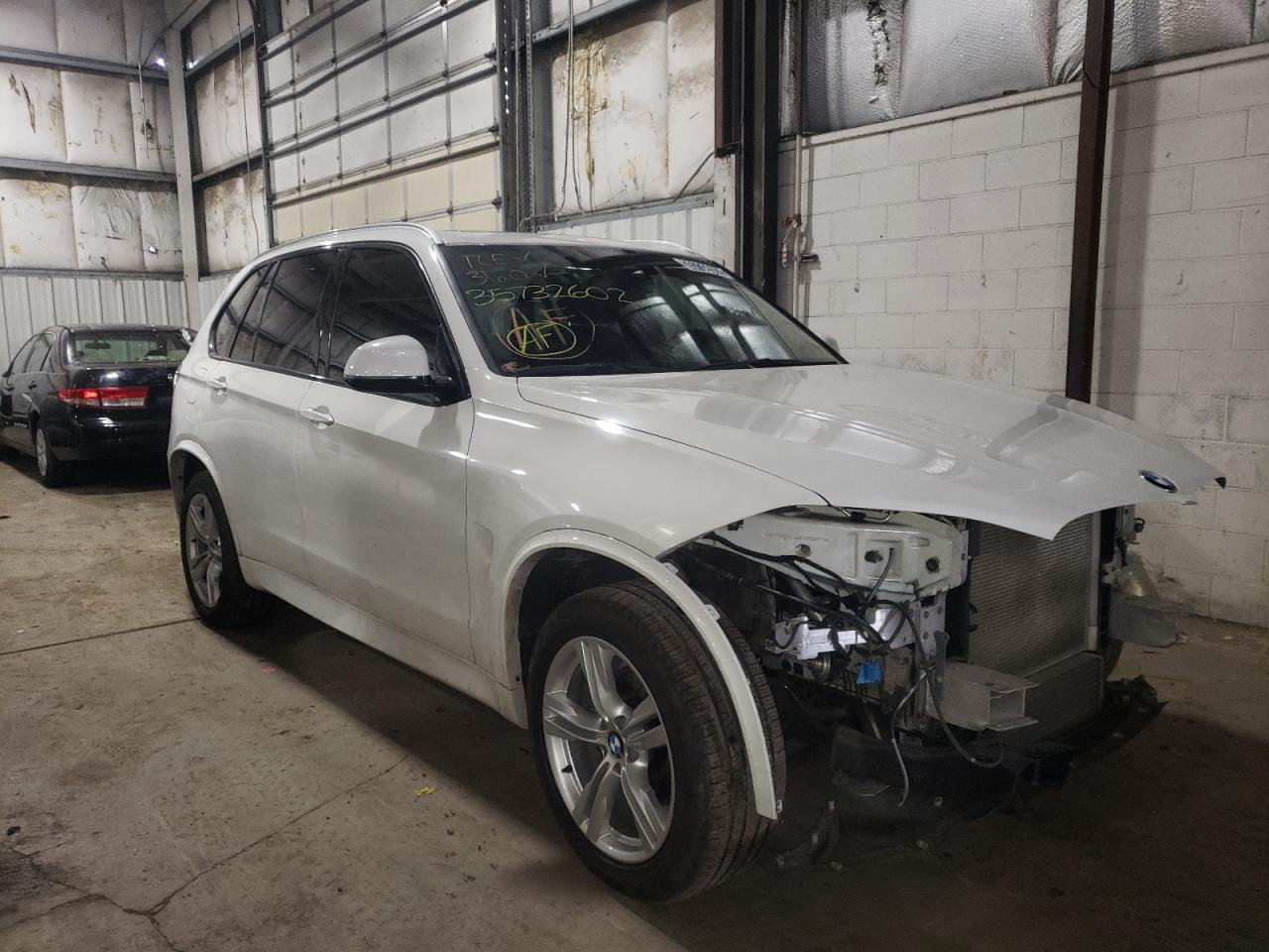 BMW X5 XDRIVE3 2017 with VIN 5UXKR0C50H0V67969 - Photo from auction