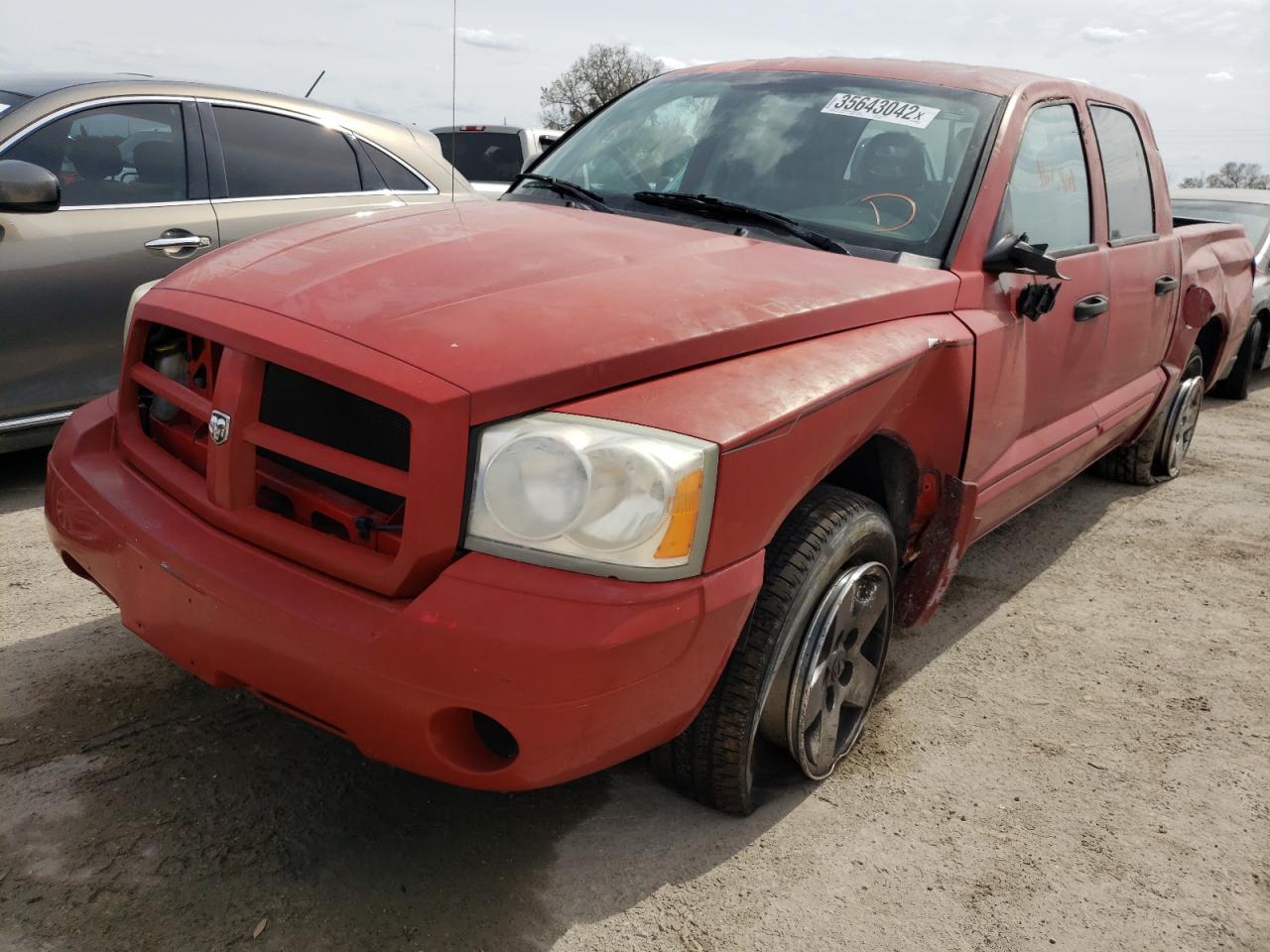 Photo 2 from auction – 2006 DODGE DAKOTA SLT with VIN 1D7HE48NX6S547095