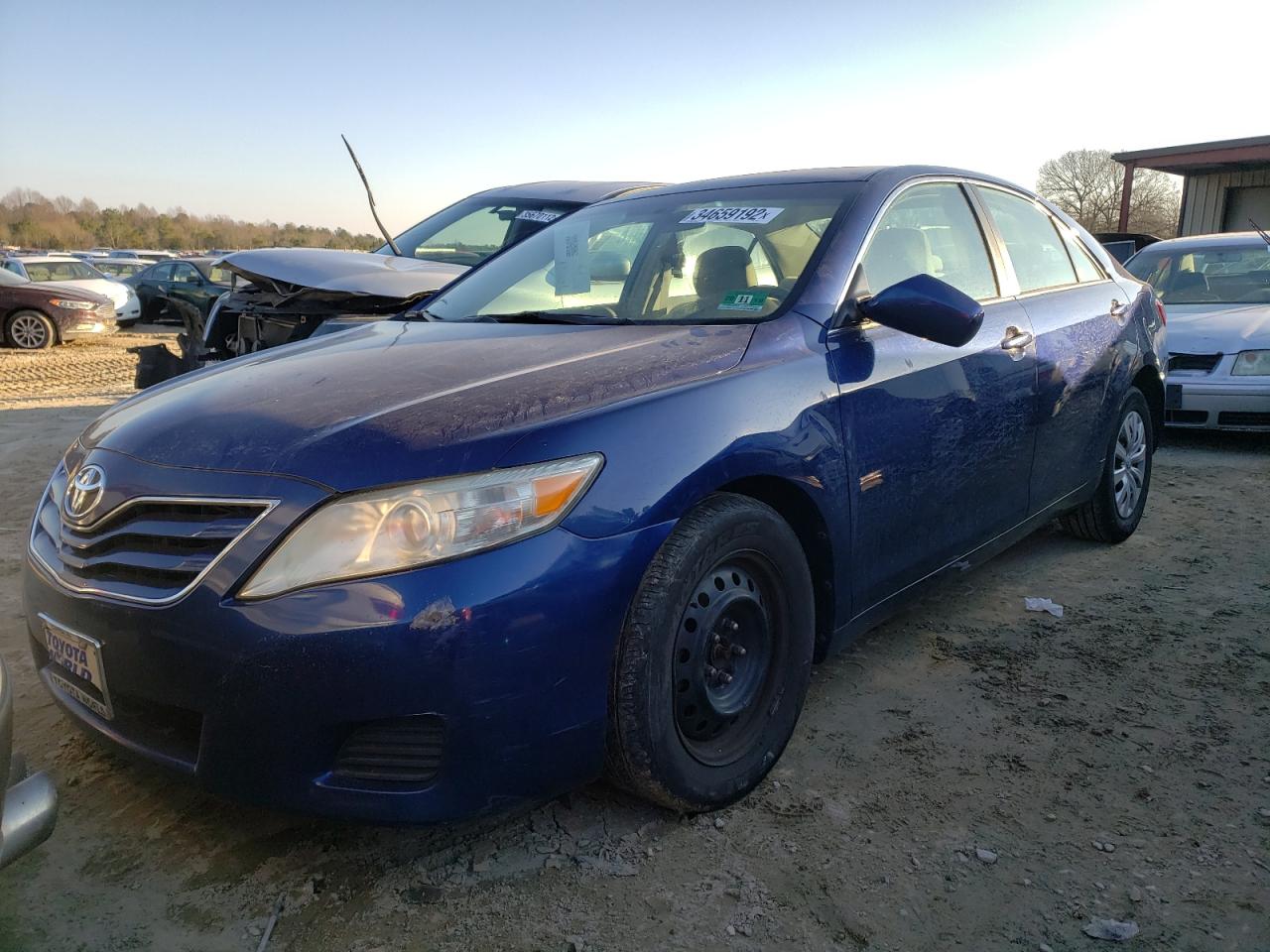 Photo 2 from auction – 2011 TOYOTA CAMRY BASE with VIN 4T1BF3EK5BU645947